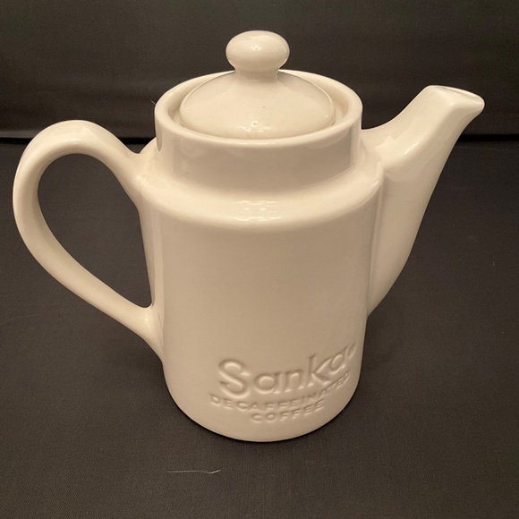 Sanka Instant Decaffeinated Coffee Promotional Coffee Pot by Hall China - Picture 2 of 3